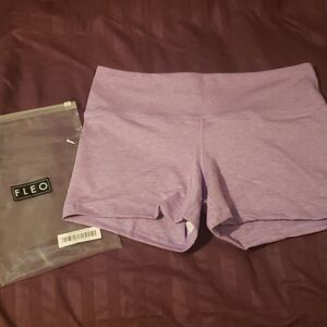 fleo Womens Shorts